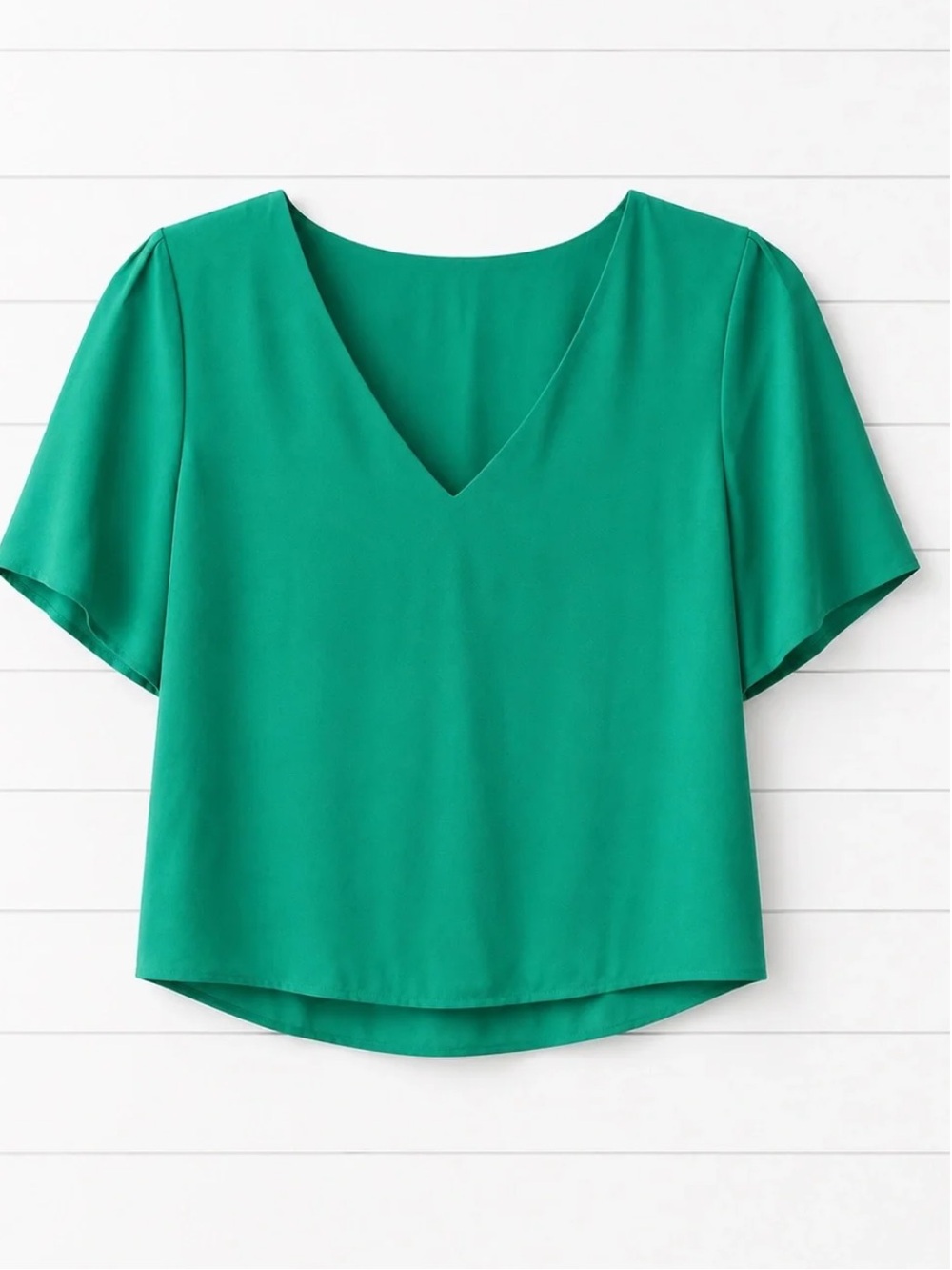 Aritzia Babaton Randy Blouse Green Short Sleeve Size Medium